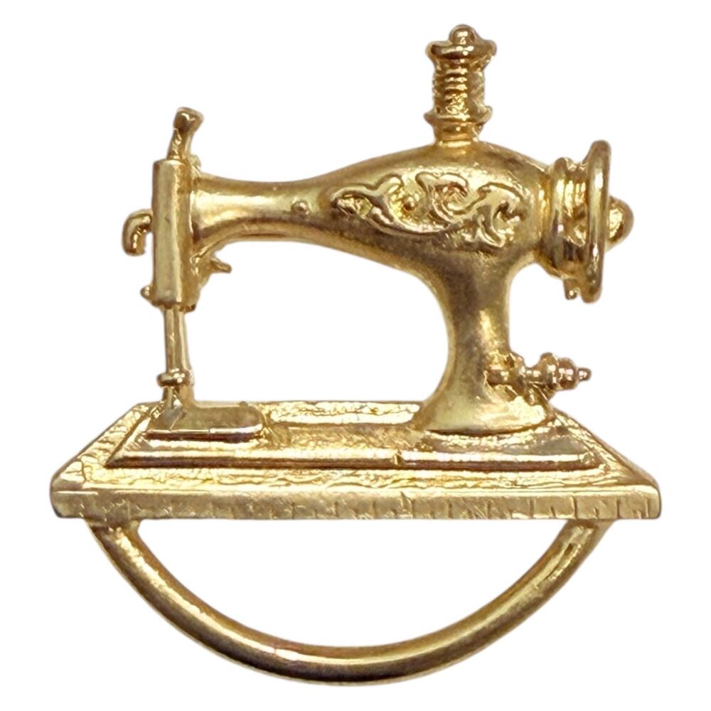 Stella Wholesale Lot 12 Sewing Machine Brooches Gold Tone Eyeglass Holder Pin
